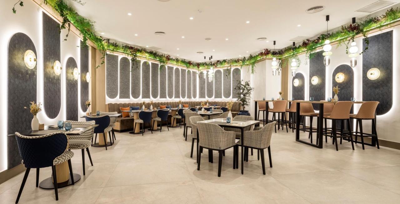Hotel Ilunion Les Corts Barcelona