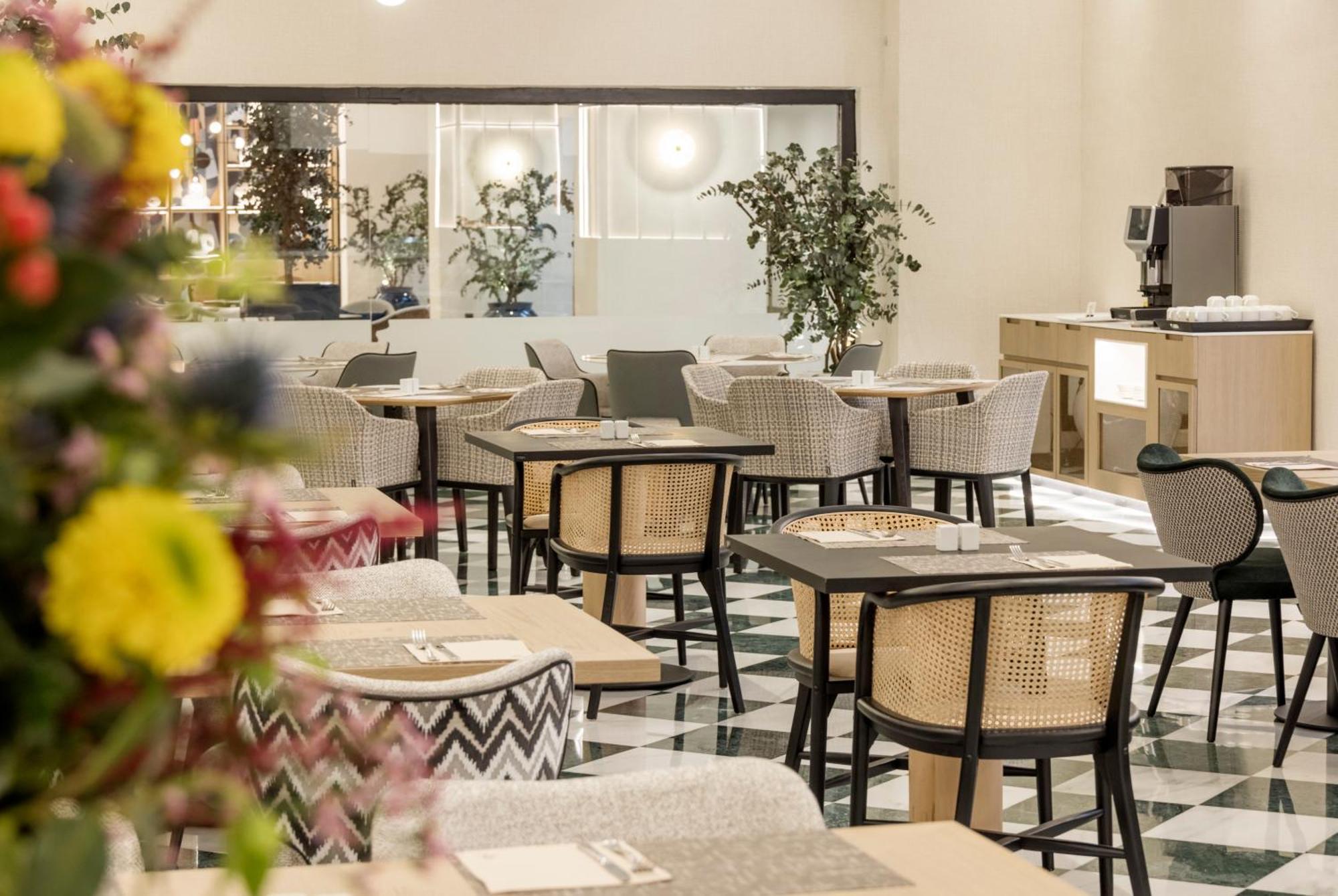 Ilunion Les Corts Hotel Barcelona