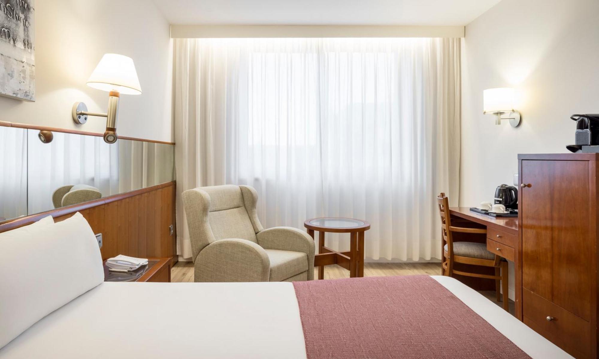 Ilunion Les Corts 4* Barcelona