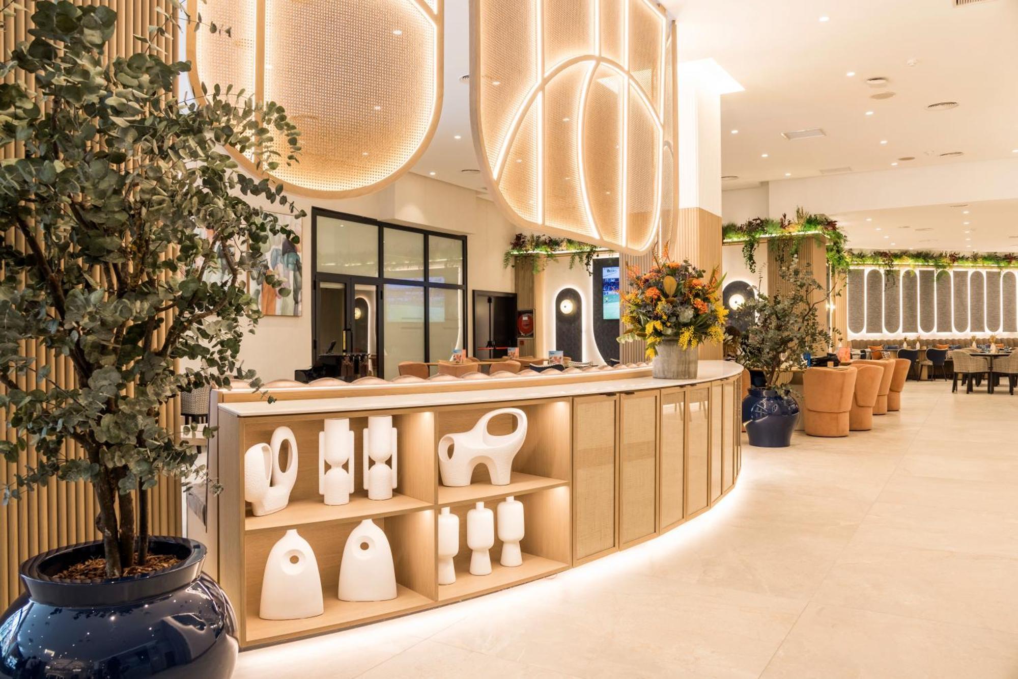 Ilunion Les Corts Hotel 4*